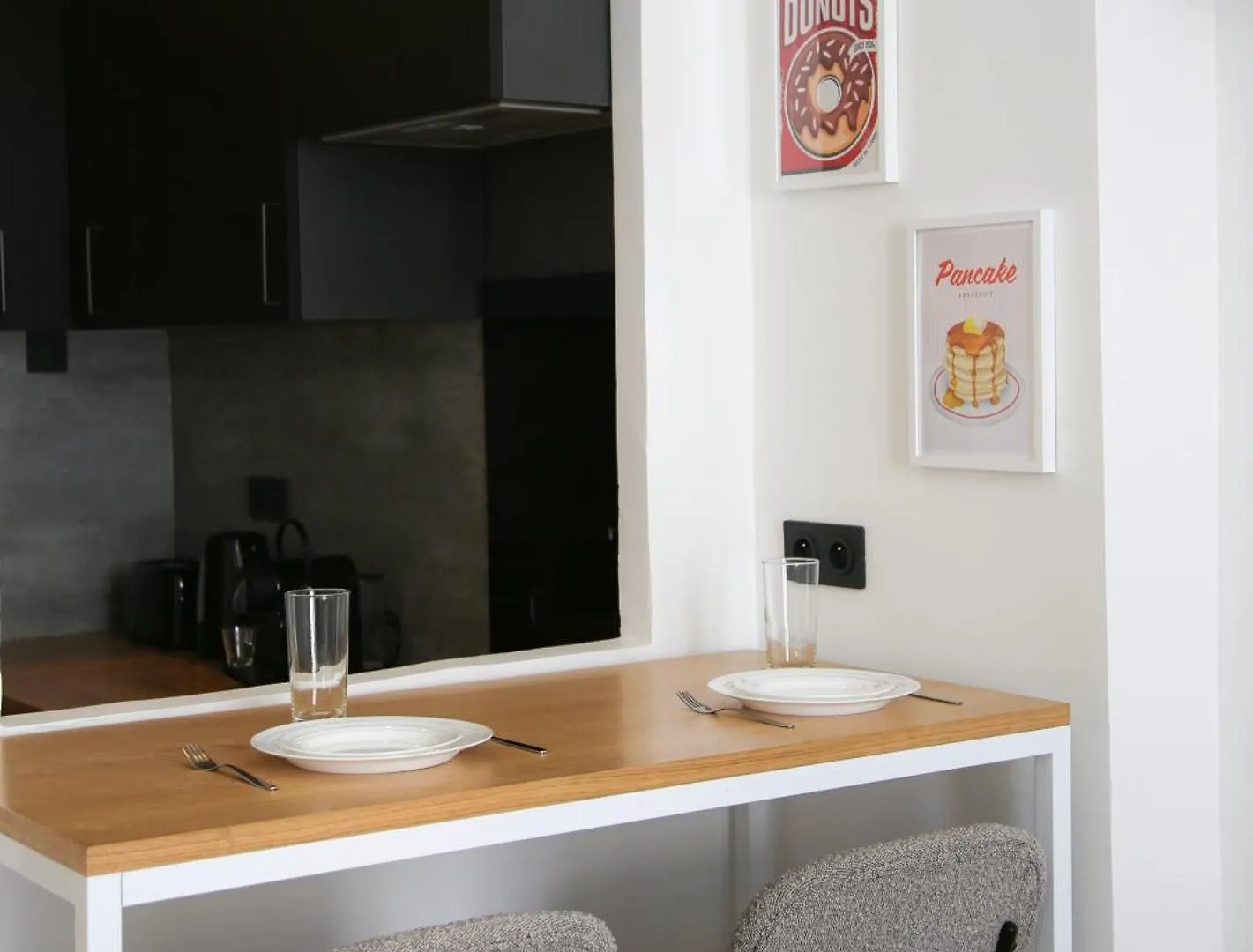 Appartement 1 Chambre Dans La Vieille Ville Antibes
